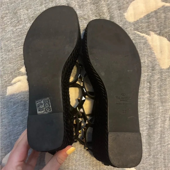 Valentino Garavani ROCKSTUD ANKLE STRAP WEDGE SANDALS 38 - Picture 9 of 12